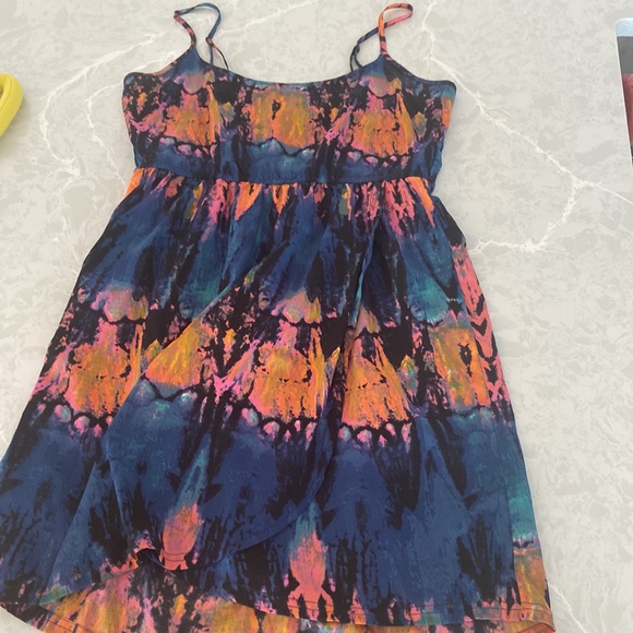 Hurley sundress - Picture 2 of 5